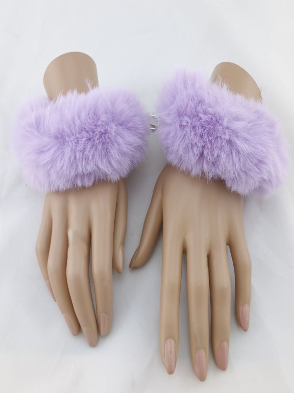 Poison Rose Fluffy Metal Hand Cuffs Lilac - Passionzone Adult Store